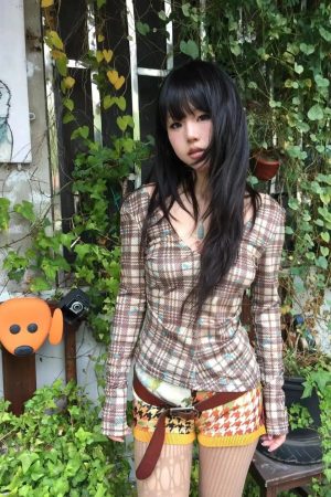 Stylish Work Outfits, Outfit Summer Ideas Deep V Neck Plaid Top