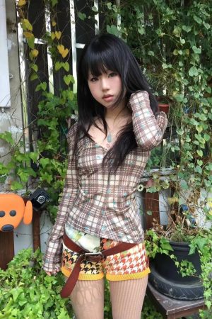 Stylish Work Outfits, Outfit Summer Ideas Deep V Neck Plaid Top