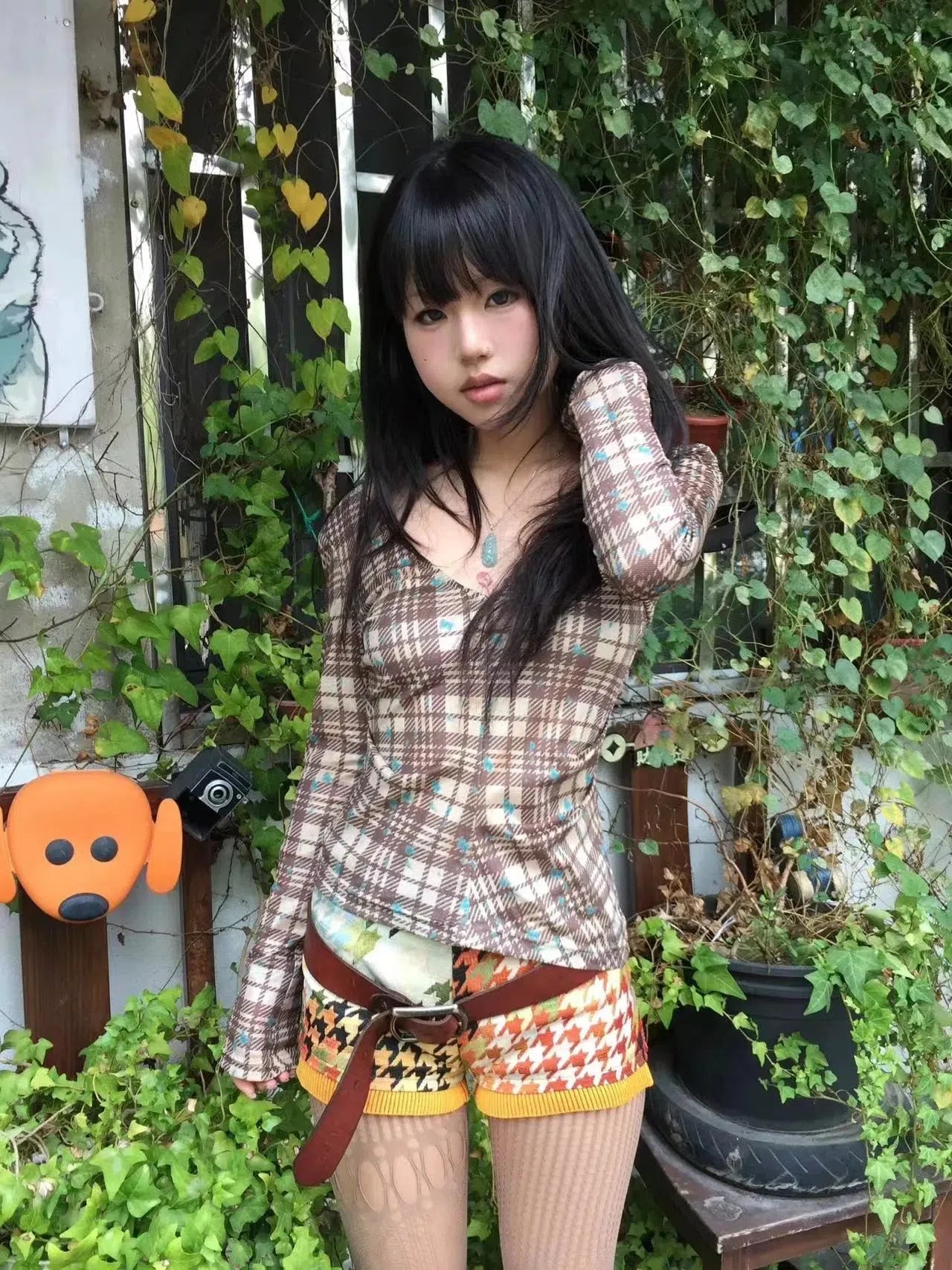 Stylish Work Outfits, Outfit Summer Ideas Deep V Neck Plaid Top Stylish Work Outfits, Outfit Summer Ideas Deep V Neck Plaid Top