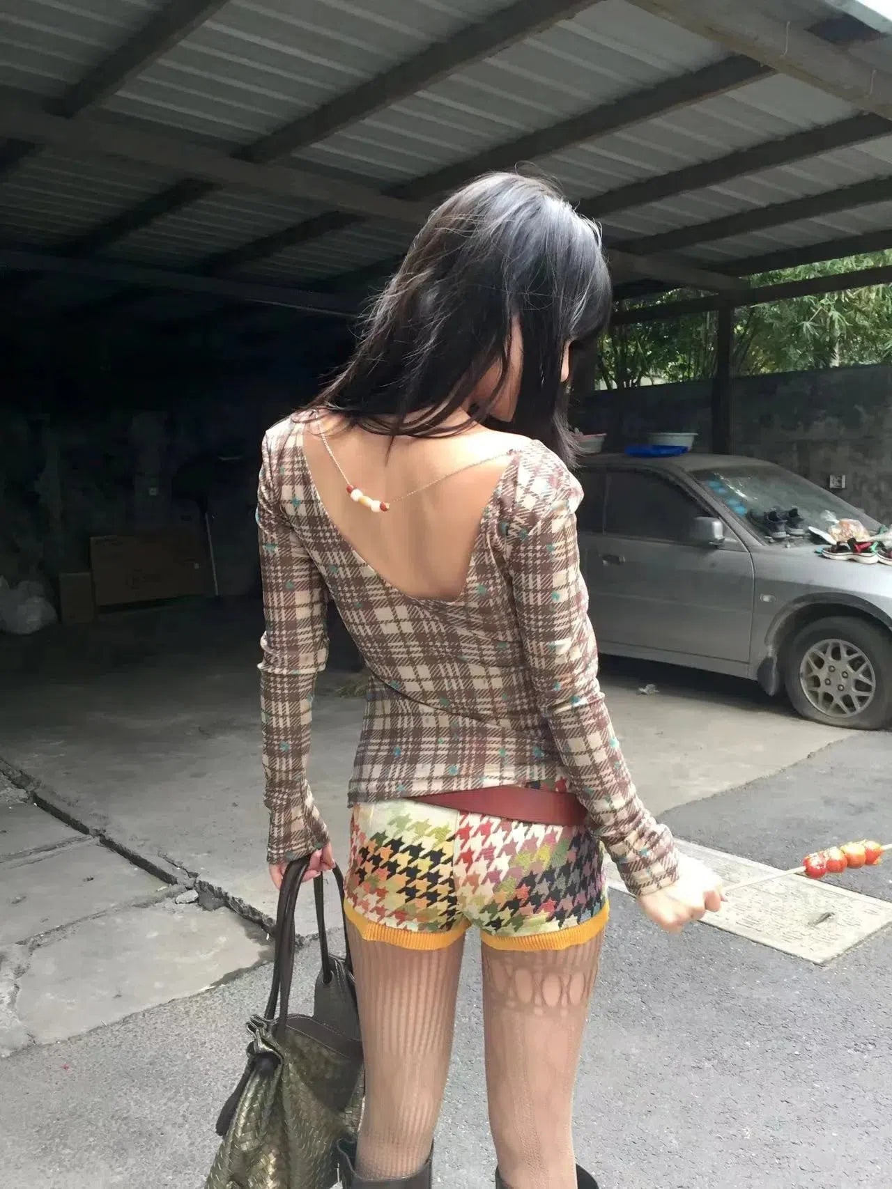 Stylish Work Outfits, Outfit Summer Ideas Deep V Neck Plaid Top Stylish Work Outfits, Outfit Summer Ideas Deep V Neck Plaid Top