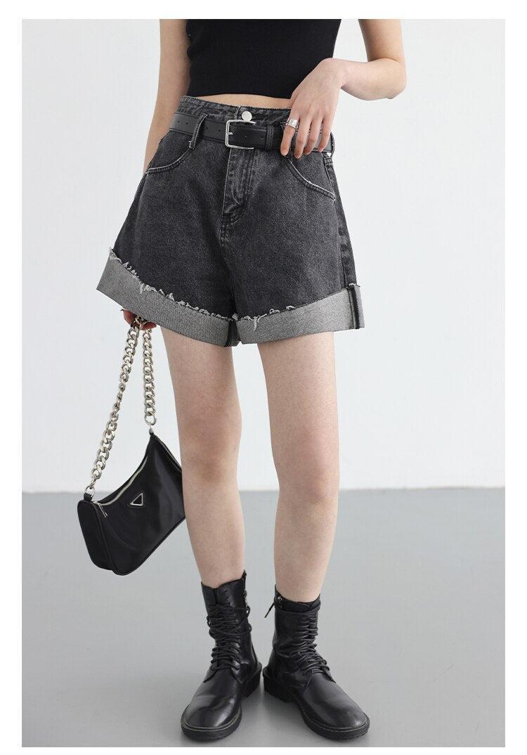 Stylish Work Outfits, Outfit Summer Ideas Distressed and Slit Jean Shorts Stylish Work Outfits, Outfit Summer Ideas Distressed and Slit Jean Shorts