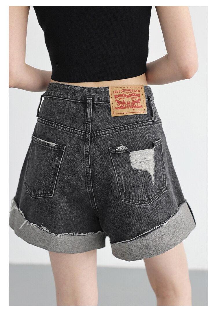 Stylish Work Outfits, Outfit Summer Ideas Distressed and Slit Jean Shorts Stylish Work Outfits, Outfit Summer Ideas Distressed and Slit Jean Shorts