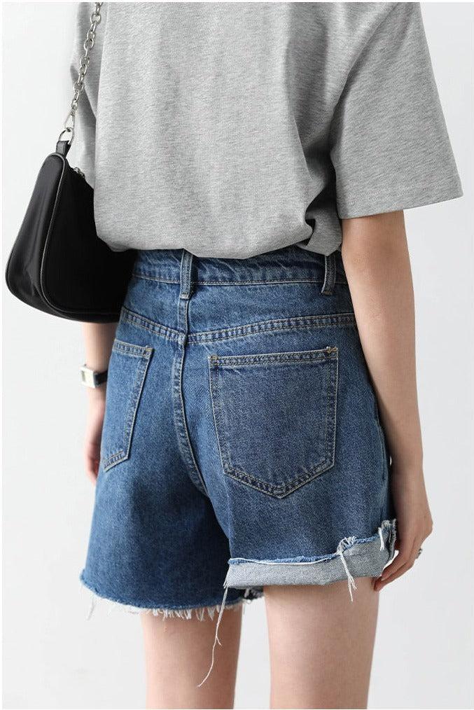 Stylish Work Outfits, Outfit Summer Ideas Distressed Jean Shorts Stylish Work Outfits, Outfit Summer Ideas Distressed Jean Shorts
