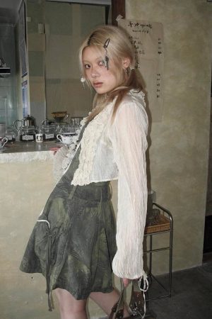 Stylish Work Outfits, Outfit Summer Ideas Fairy Grunge Ruffled Crop Cardigan