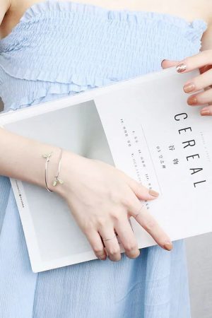 Stylish Work Outfits, Outfit Summer Ideas Fairycore Leaf Wing Bracelet