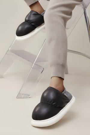 Stylish Work Outfits, Outfit Summer Ideas Faux Leather Puffer Slippers
