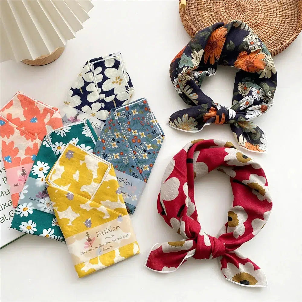 Stylish Work Outfits, Outfit Summer Ideas Floral Bandana Stylish Work Outfits, Outfit Summer Ideas Floral Bandana