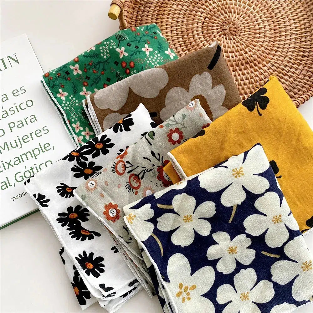 Stylish Work Outfits, Outfit Summer Ideas Floral Bandana