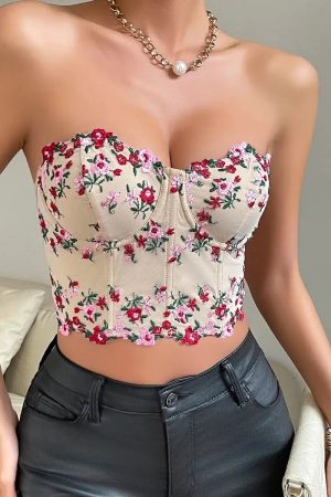 Stylish Work Outfits, Outfit Summer Ideas Floral Corset Top