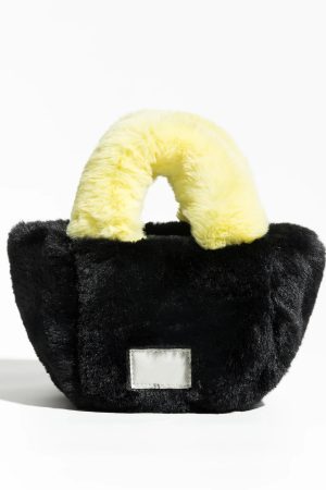 Stylish Work Outfits, Outfit Summer Ideas Fluffy Faux Fur Basket Handbag