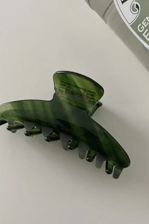 Stylish Work Outfits, Outfit Summer Ideas Forest Hair Claws