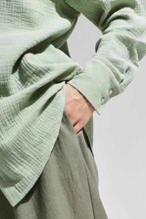 Stylish Work Outfits, Outfit Summer Ideas Gauze Shirt