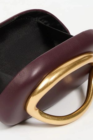 Stylish Work Outfits, Outfit Summer Ideas Gold Handle Clutch Bag