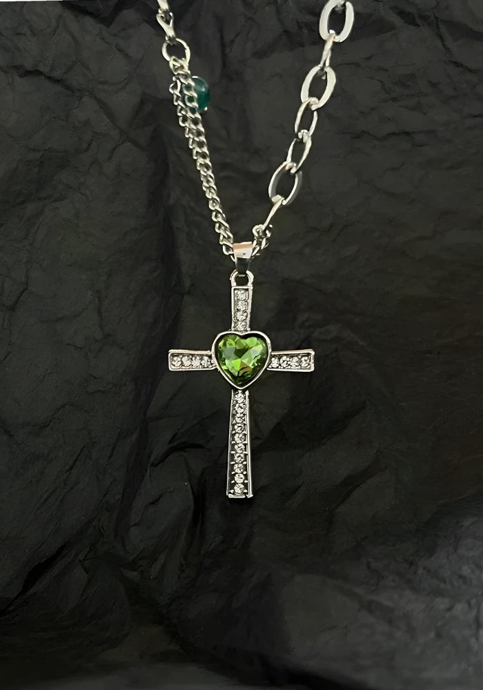 Stylish Work Outfits, Outfit Summer Ideas Goth Shiny Heart Cross Necklace