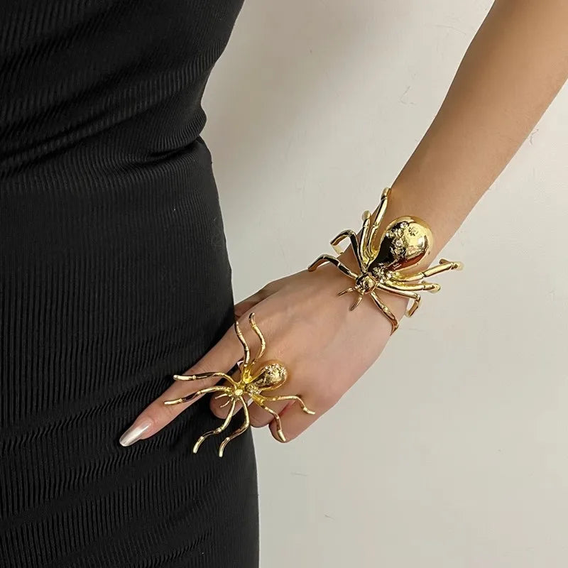 Stylish Work Outfits, Outfit Summer Ideas Goth Spider Bracelet & Ring