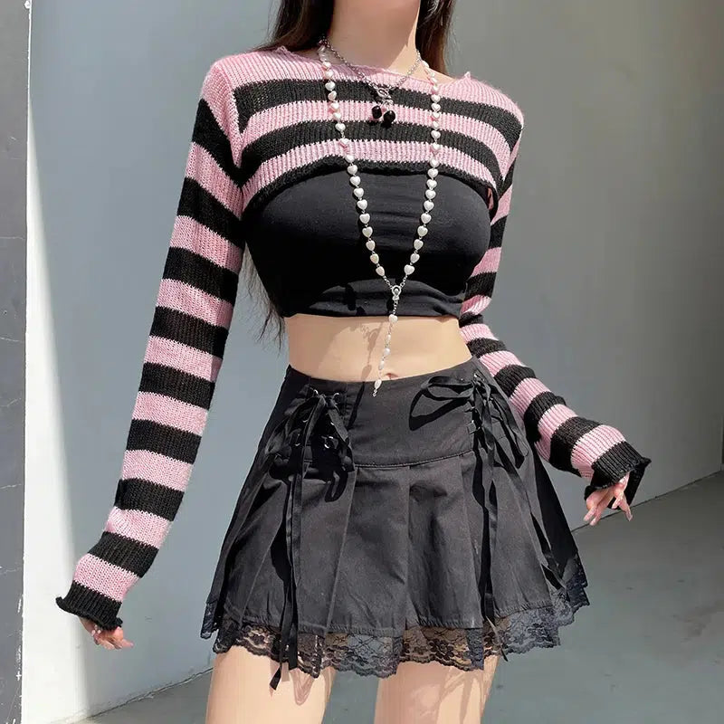 Stylish Work Outfits, Outfit Summer Ideas Goth Striped Knitted Shrug Sweater