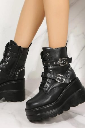 Stylish Work Outfits, Outfit Summer Ideas Grunge Belted Platform Boots