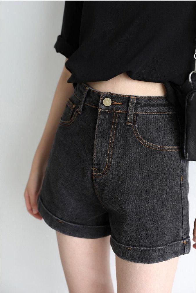 Stylish Work Outfits, Outfit Summer Ideas Grunge Black Jean Shorts