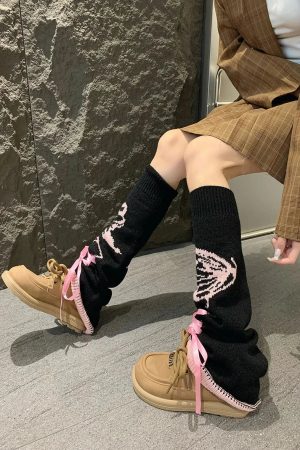 Stylish Work Outfits, Outfit Summer Ideas Grunge Butterfly Lace Up Leg Warmers