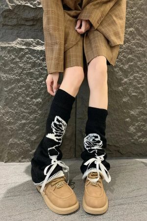 Stylish Work Outfits, Outfit Summer Ideas Grunge Butterfly Lace Up Leg Warmers