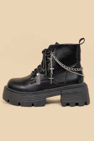 Stylish Work Outfits, Outfit Summer Ideas Grunge Chain with Cross Combat Boots
