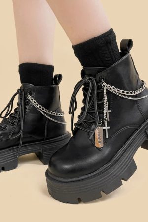 Stylish Work Outfits, Outfit Summer Ideas Grunge Chain with Cross Combat Boots