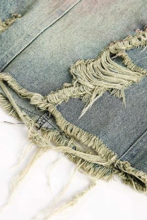 Stylish Work Outfits, Outfit Summer Ideas Grunge Distressed Denim Shorts