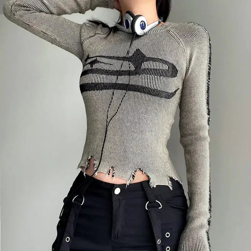 Stylish Work Outfits, Outfit Summer Ideas Grunge Long Sleeve Distressed Top Stylish Work Outfits, Outfit Summer Ideas Grunge Long Sleeve Distressed Top