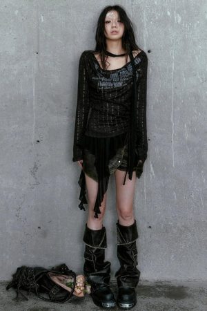 Stylish Work Outfits, Outfit Summer Ideas Grunge Neck Tie Ruffled Top