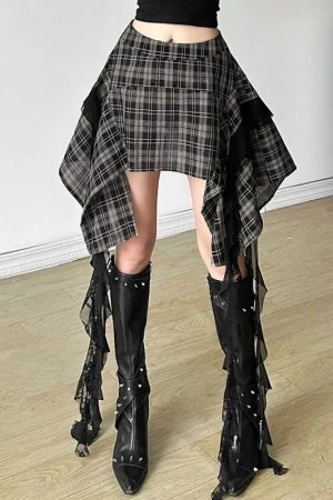 Stylish Work Outfits, Outfit Summer Ideas Grunge Plaid Asymmetric Mini Skirt