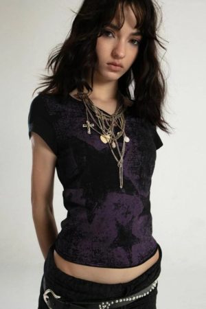 Stylish Work Outfits, Outfit Summer Ideas Grunge Star Printed Top