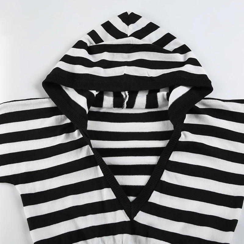 Stylish Work Outfits, Outfit Summer Ideas Grunge Striped Hooded Crop Top Stylish Work Outfits, Outfit Summer Ideas Grunge Striped Hooded Crop Top