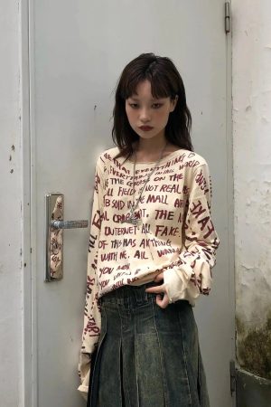 Stylish Work Outfits, Outfit Summer Ideas Grunge Text Print Top