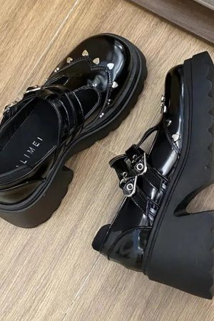 Stylish Work Outfits, Outfit Summer Ideas Heart Buckled Platform Mary Jane Shoes