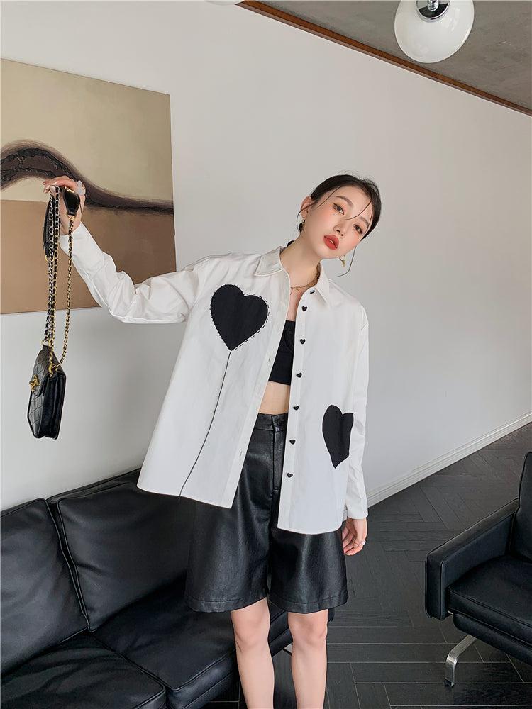Stylish Work Outfits, Outfit Summer Ideas Heart Patch Button-Up Shirt Stylish Work Outfits, Outfit Summer Ideas Heart Patch Button-Up Shirt