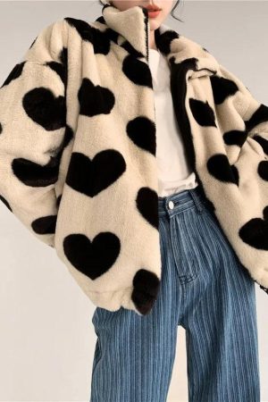 Stylish Work Outfits, Outfit Summer Ideas Heart Pattern Teddy Jacket