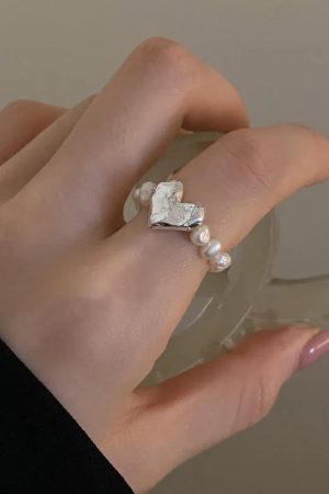 Stylish Work Outfits, Outfit Summer Ideas Heart Stone Beaded Ring