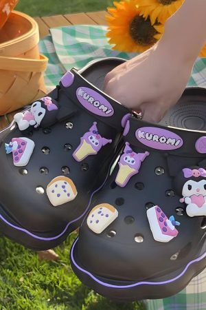 Stylish Work Outfits, Outfit Summer Ideas Hello Kitty Clog Slippers