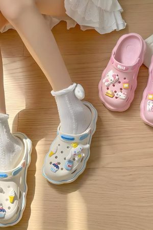 Stylish Work Outfits, Outfit Summer Ideas Hello Kitty Clog Slippers