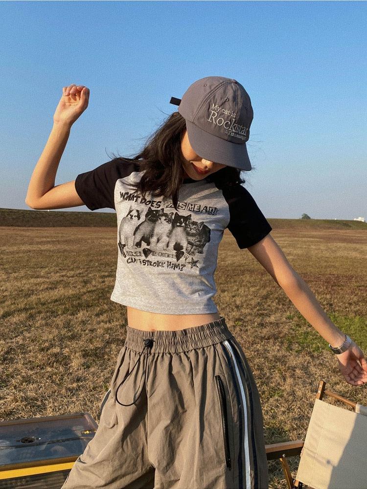 Stylish Work Outfits, Outfit Summer Ideas Kitty Print Crop Tee Stylish Work Outfits, Outfit Summer Ideas Kitty Print Crop Tee