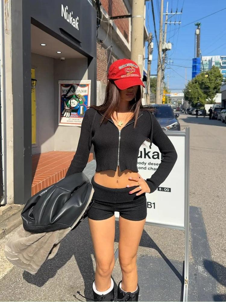 Stylish Work Outfits, Outfit Summer Ideas Knitted Shorts Stylish Work Outfits, Outfit Summer Ideas Knitted Shorts