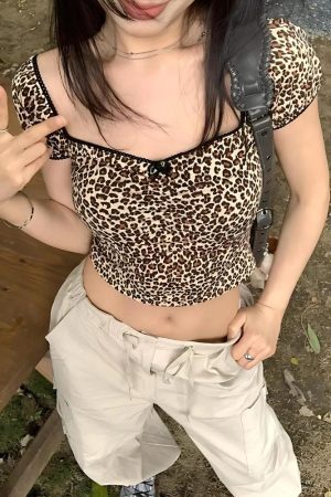 Stylish Work Outfits, Outfit Summer Ideas Leopard Bodycon Crop Top