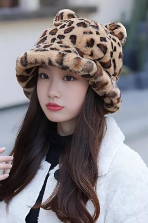 Stylish Work Outfits, Outfit Summer Ideas Leopard Ear Plush Hat