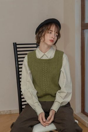 Stylish Work Outfits, Outfit Summer Ideas Light Academia Classic Sweater Vest