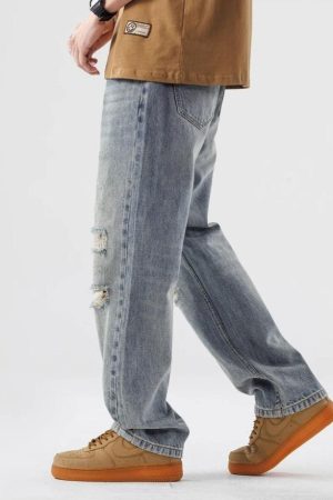 Stylish Work Outfits, Outfit Summer Ideas Light Wash Distressed Knee Jeans