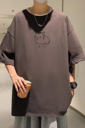 Stylish Work Outfits, Outfit Summer Ideas Lying Cat Drop Shoulder Tee