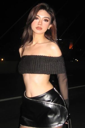 Stylish Work Outfits, Outfit Summer Ideas Mesh Sleeve Off Shoulder Crop Top