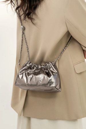 Stylish Work Outfits, Outfit Summer Ideas Metallic Ruched Bag