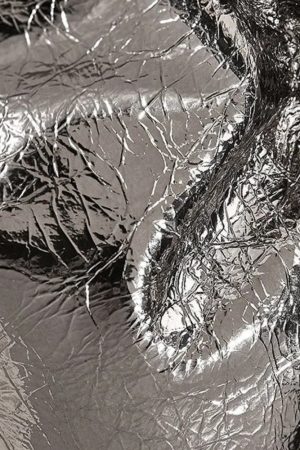 Stylish Work Outfits, Outfit Summer Ideas Metallic Ruched Bag