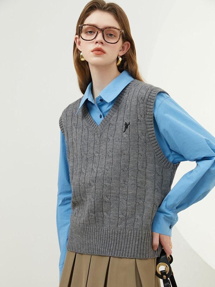Stylish Work Outfits, Outfit Summer Ideas Old Money Sweater Vest Stylish Work Outfits, Outfit Summer Ideas Old Money Sweater Vest